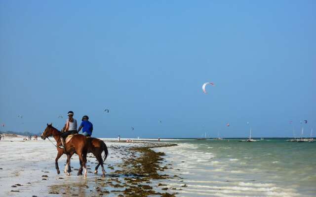 Lantana Galu Beach