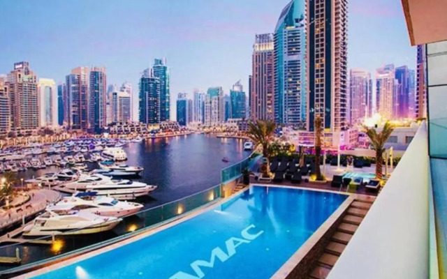 Dream Inn Damac Heights Apartments