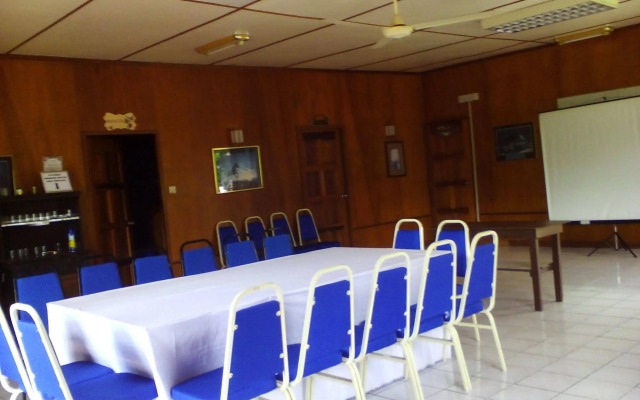 Seaside Travellers Inn