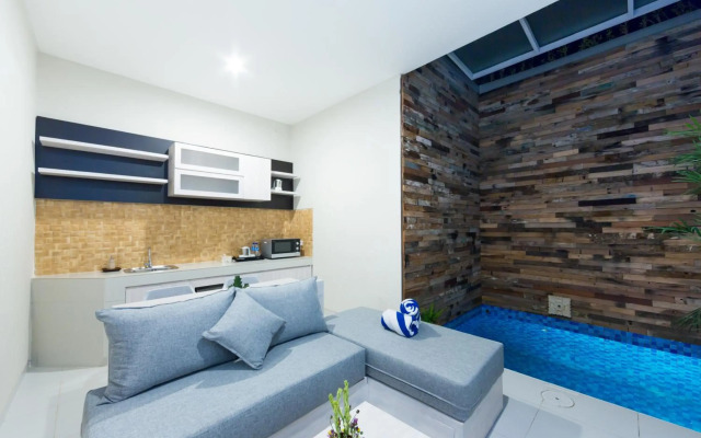 Paisa Seminyak Living