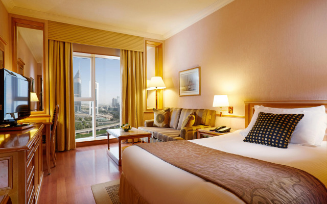Millennium Plaza Downtown Hotel