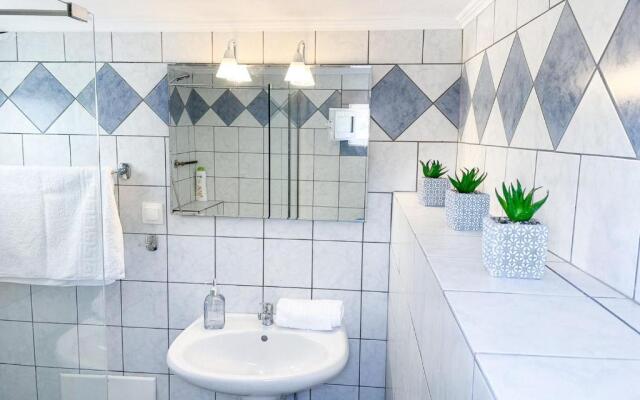 Kampos View - Quiet House at the end of the Road, privet pool