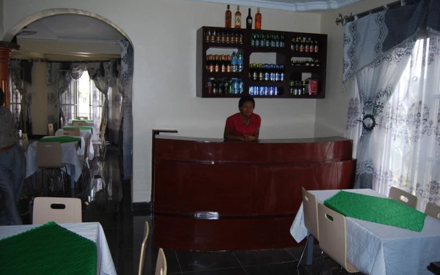 Jowillis Hotel