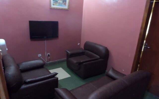 Scrolab Executive Hotel