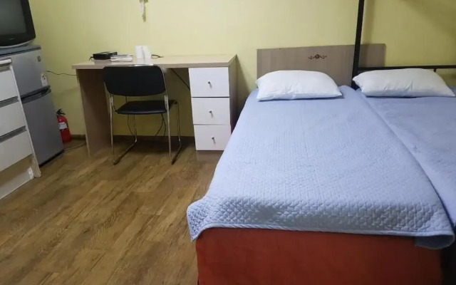 ConyHouse Apgujeong-rodeo