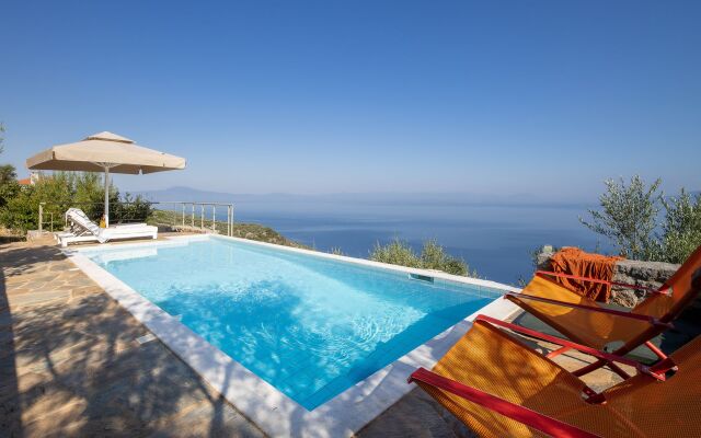 Searocks Exclusive Villas Resort