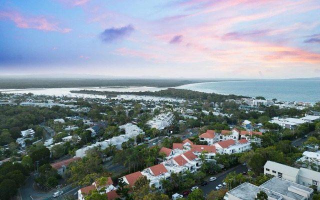 Noosa International Resort