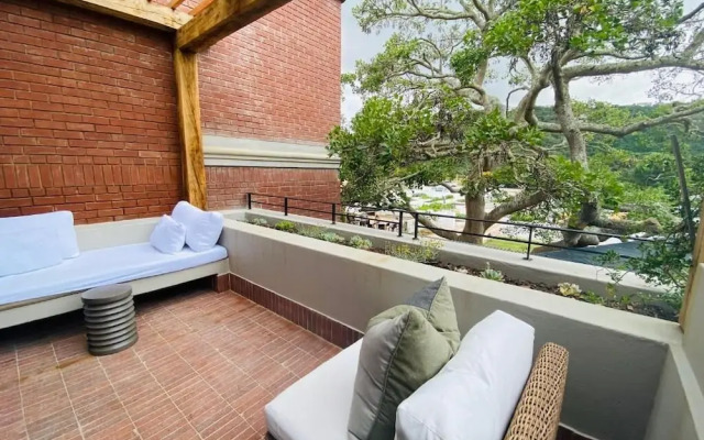 Barrington's Small Hotel