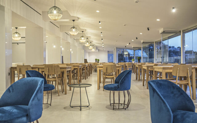 Ray Hotel Corfu