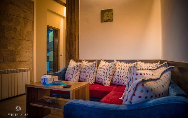 white cedar hotel