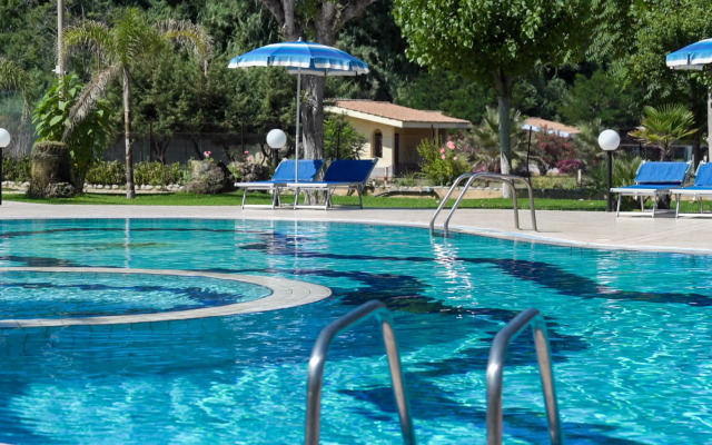 Hotel Villaggio Residence Old River