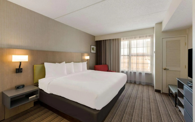 Country Inn & Suites by Radisson, Findlay, OH