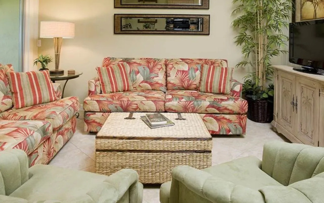 Hilton Head Beach Villa 28 by RedAwning