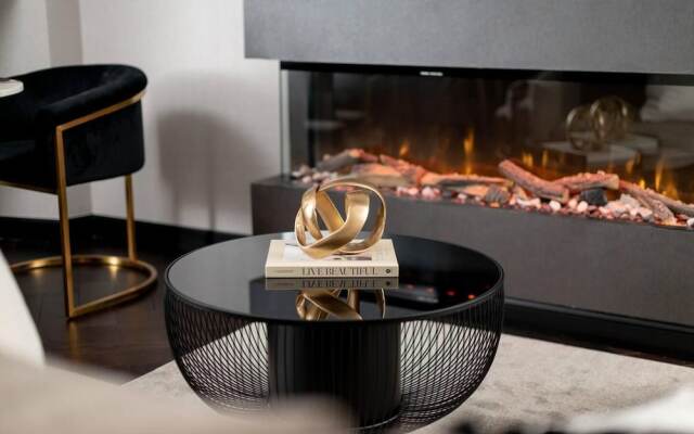 Luxury West End Oasis - Lux Spa Bath - Romantic