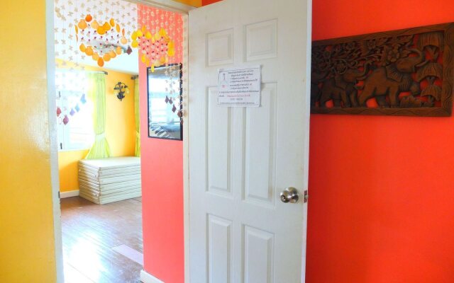 Baan Romruen Homestay