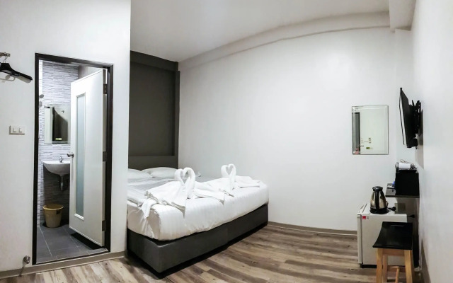Kim Korner Hotel