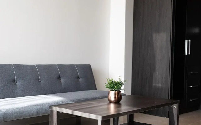 Studio Central Hillview A901