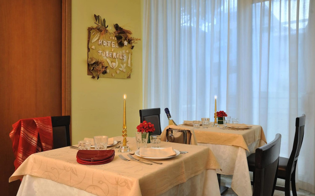 Hotel Tiberius