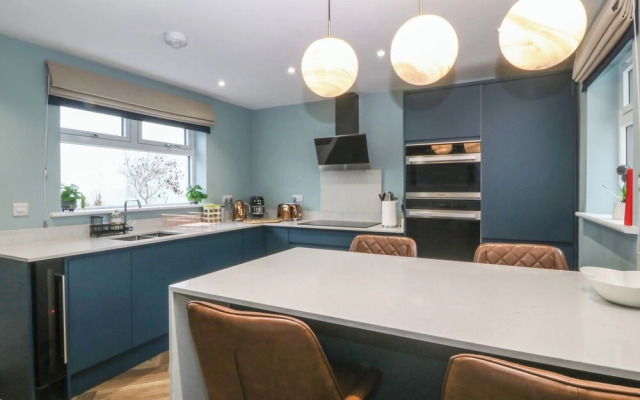 Trearddur House Cottage