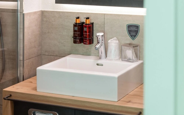 Apartment on An Exclusive Property in Kaprun with Sauna