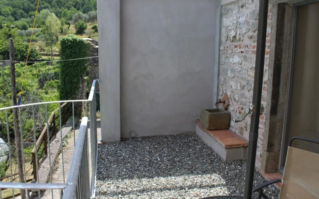 A Charming Stay in Casola in Lunigiana