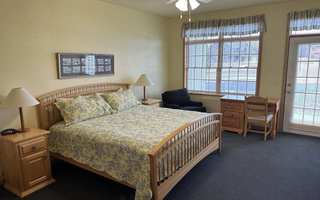 Birchwood Lodge
