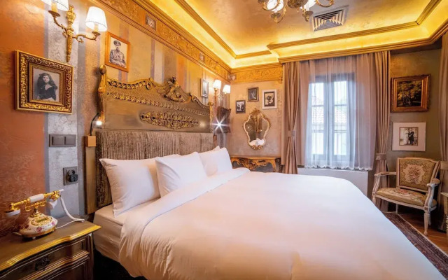 Bey House Royal Hotel
