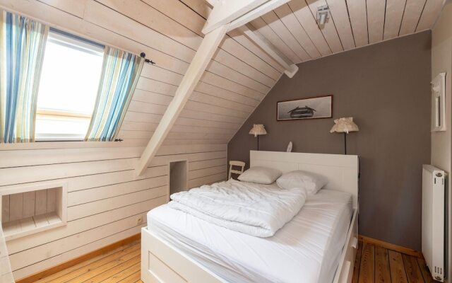 Seaside Charm & Privacy