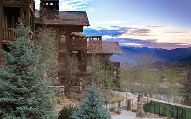 Bachelor Gulch Village