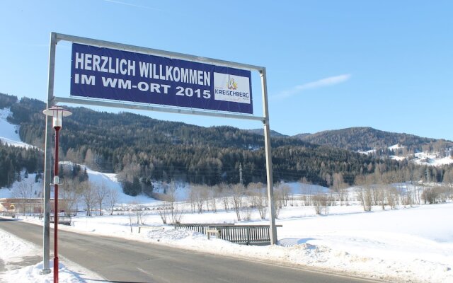 Chalet Near the ski Area in Murau