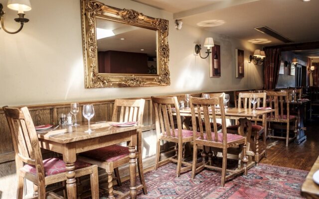 Red Lion Hotel, Hillingdon