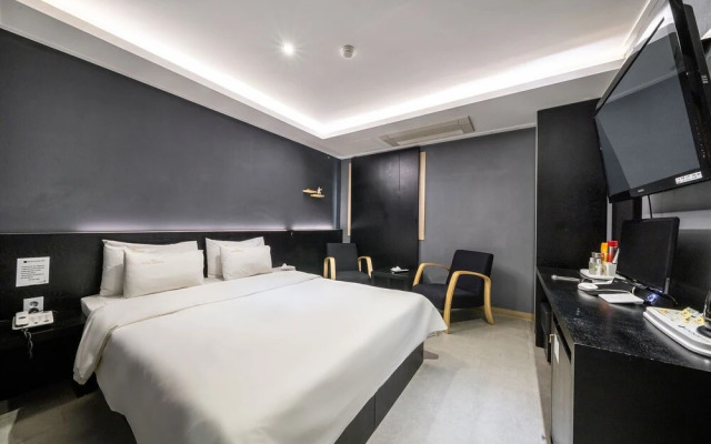 Paju Geumchon Windsor