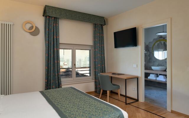 Ca' Uberti Home Boutique , Mantegna Hotels