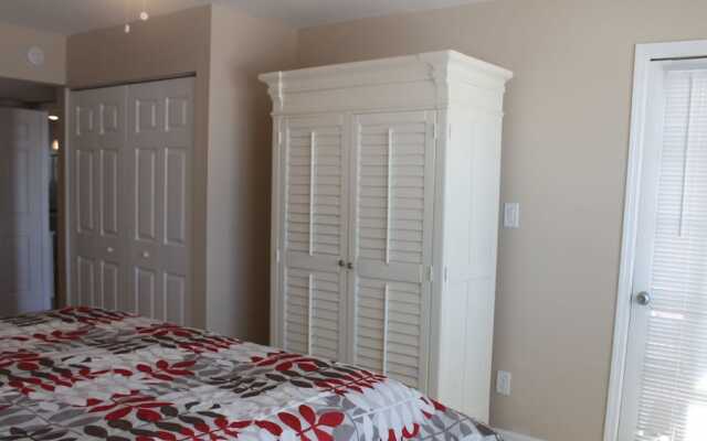 Sea Breeze 303 Apartment