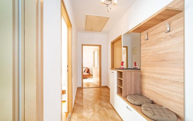 Awesome Home in Maslenica With Wifi and 3 Bedrooms