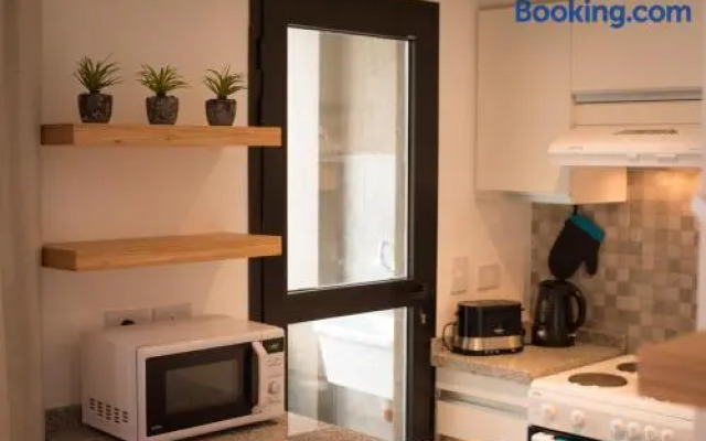 273 Avenida Victoria Aguirre I