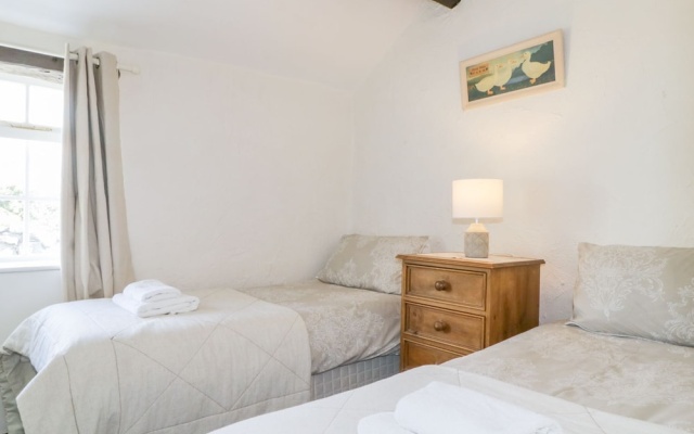 Cottage 2