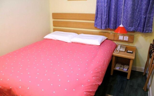 Home Inn Qingdao Zhongshan Road Pichaiyuan