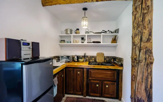 Owl's Nest Suites