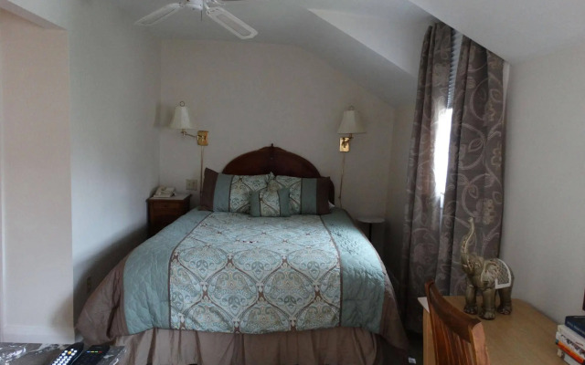 Hochelaga Inn