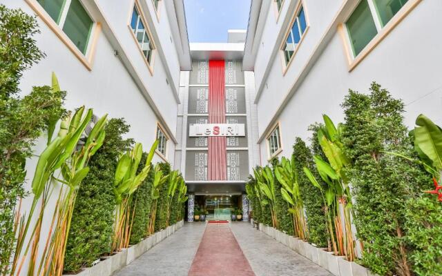 Rung Aroon Hotel By Le Siri
