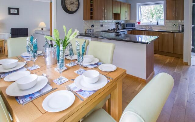 Ragged Staff - 3 Bedroom Holiday Home - Saundersfoot