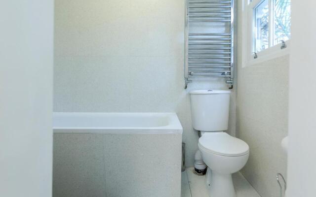 Watford General Suites