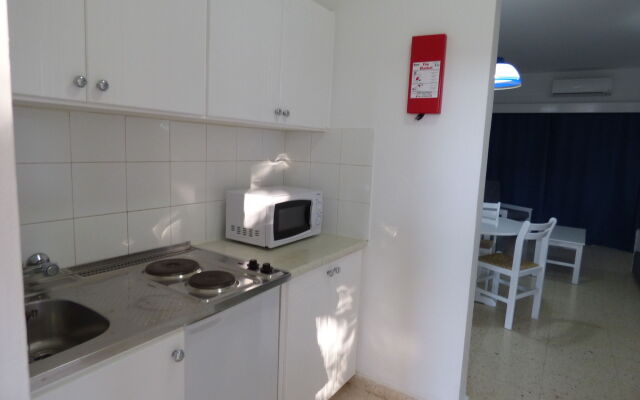 Amore Hotel Apartments