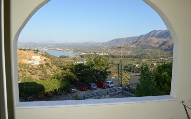 Harma Rooms & Apartments