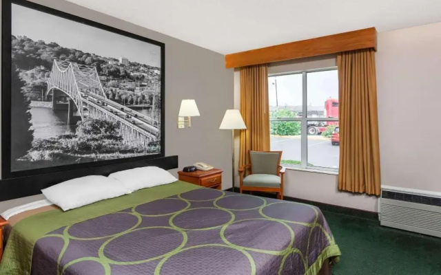Super 8 By Wyndham Athens