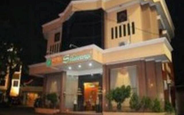 New Siliwangi Hotel & Restaurant