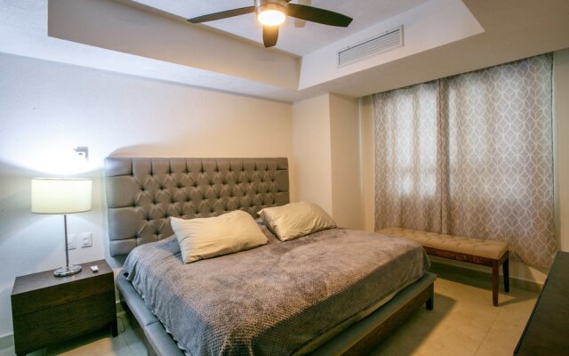 24th Floor Beachfront 1 Bedroom