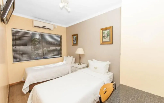 Vetho 1 Apartments OR Tambo Airport
