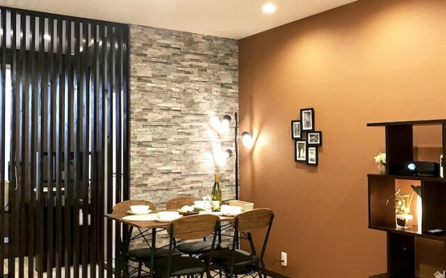 TSUKI Tsuruhashi House